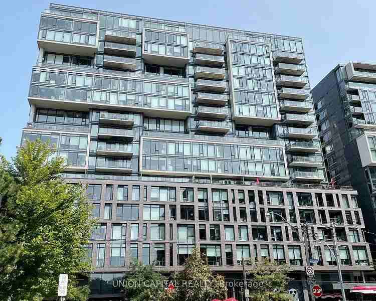 111 Bathurst Street #1414