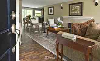 featured image of 10632 Se 4th St