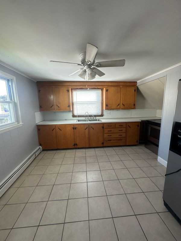 16 King St - Photo 3 of 15
