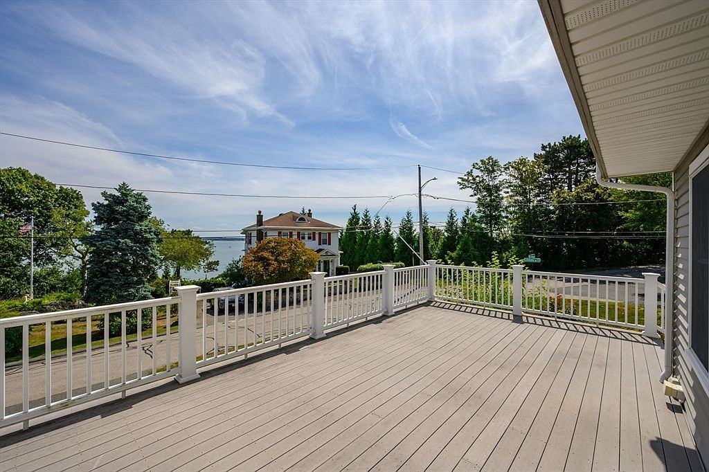 24 Knollwood Rd #1 - Photo 3 of 33