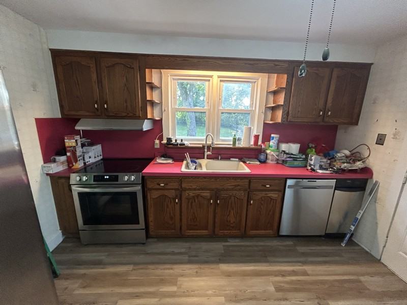 741 S East Ave - Photo 7 of 16