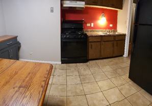 4327 Lindenwood Dr #2W - Photo 1 of 1