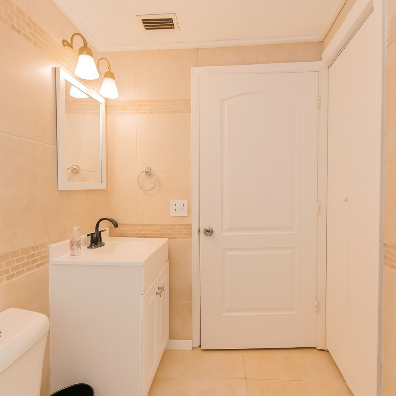 2426 South Maple Avenue - Photo 3 of 9