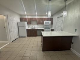 featured image of 549 Ash St #2