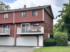 featured image of 74 Churchill Dr