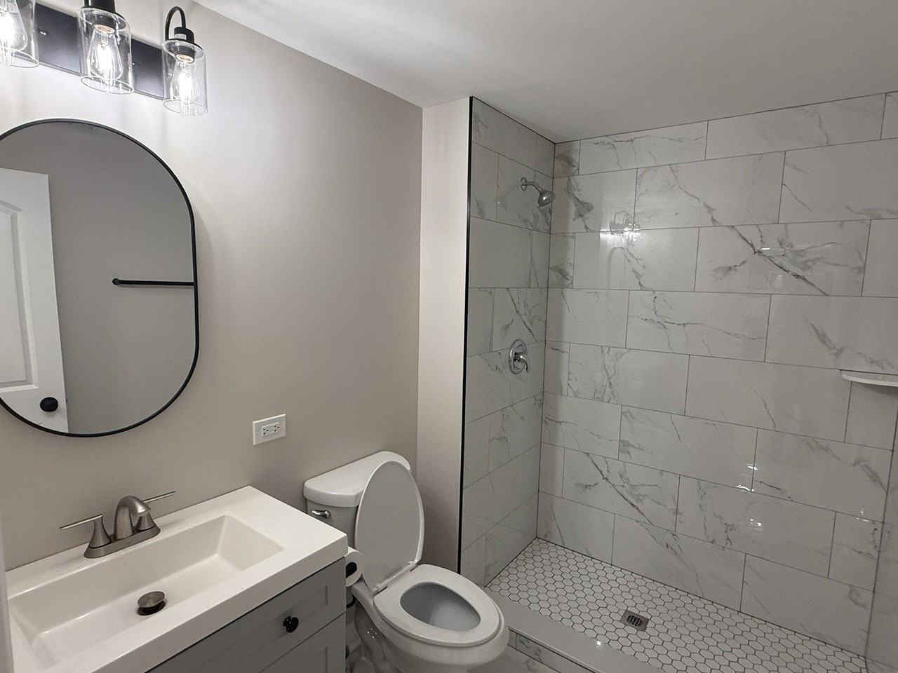 1220 Kingston Ln - Photo 6 of 12