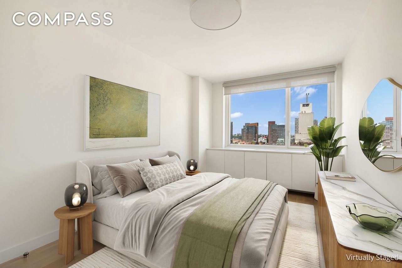 301 West 53rd Street #13C - Photo 4 of 11