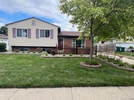 featured image of 28426 Halecreek Street