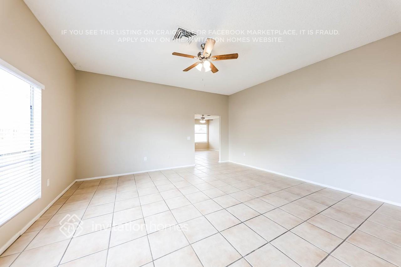 7350 W Maryland Ave - Photo 4 of 17