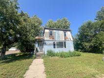 1122 W 3rd Ave - Photo 1 of 1