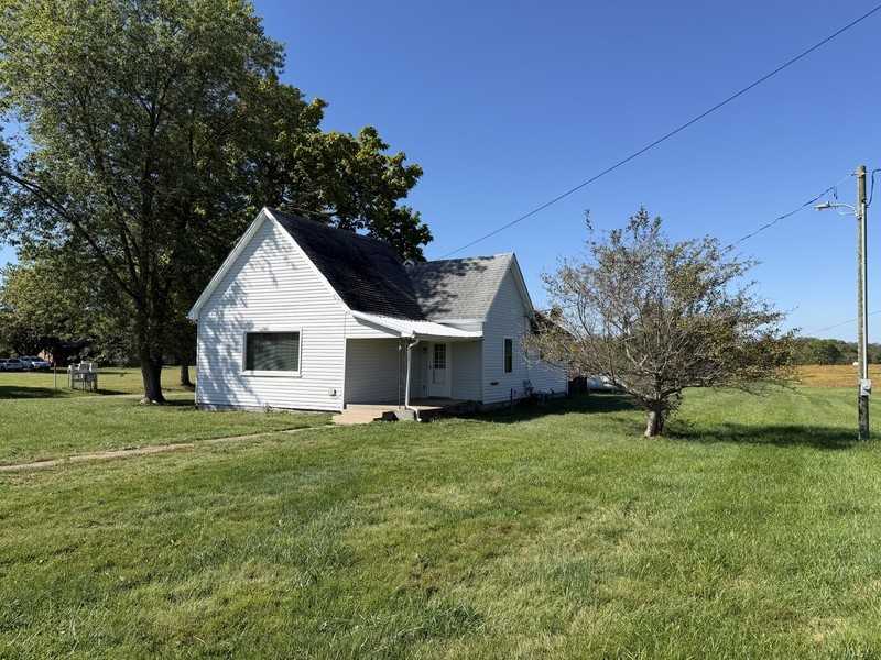 3755 North County Roadwest - Photo 3 of 27