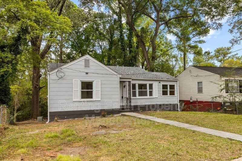 5025 43rd Pl N - Photo 2 of 17