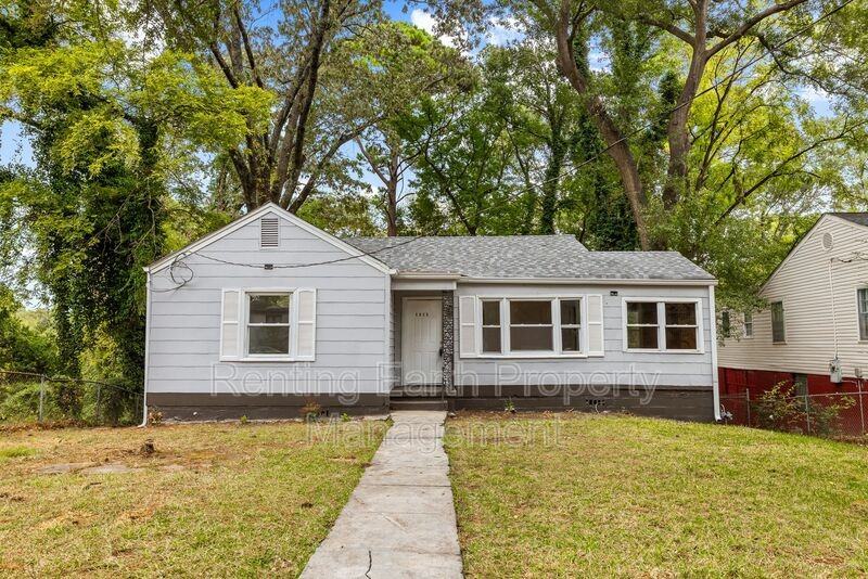 5025 43rd Pl N - Photo 3 of 17