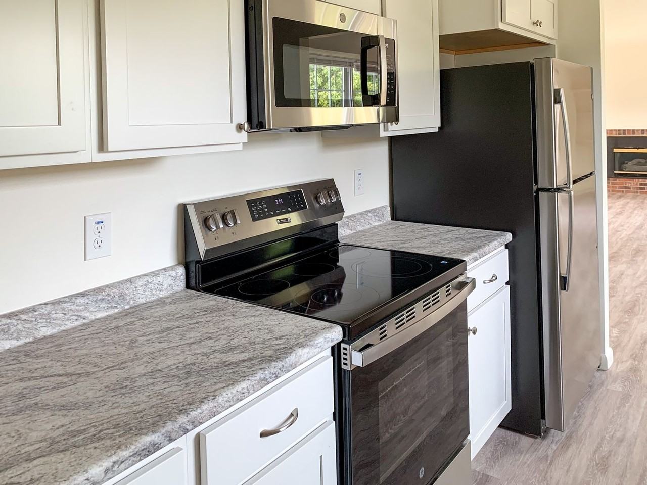 340 Spear Street - Photo 6 of 50