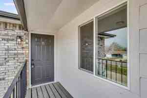 featured image of 1527 El Monte Street