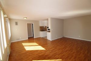 featured image of 455 W Dryden St