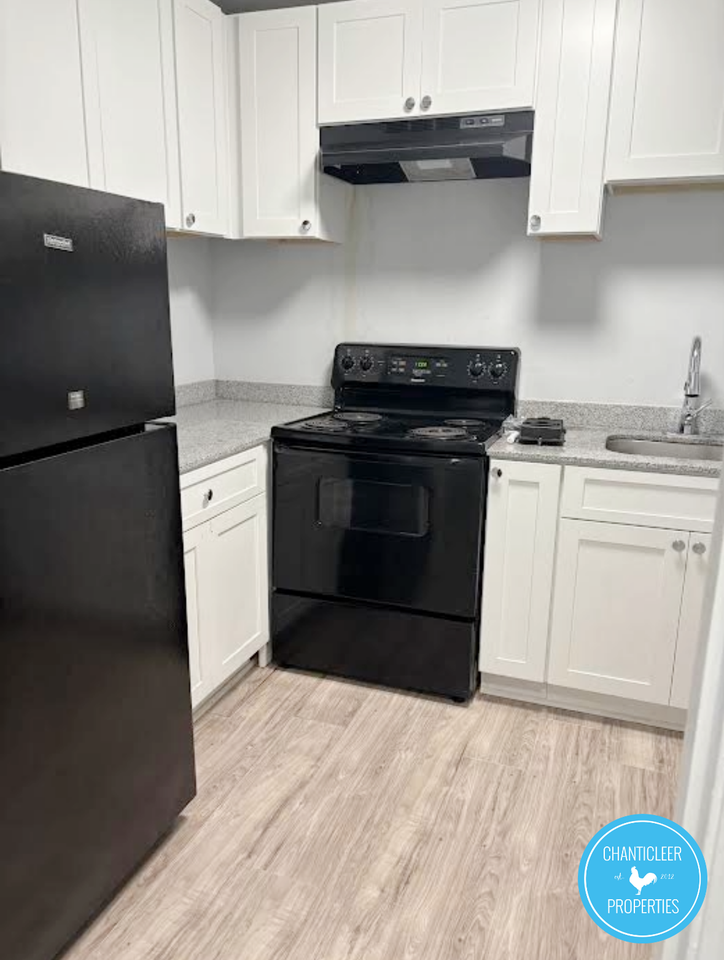 1111 West Academy Street TRIAD - Photo 2 of 12