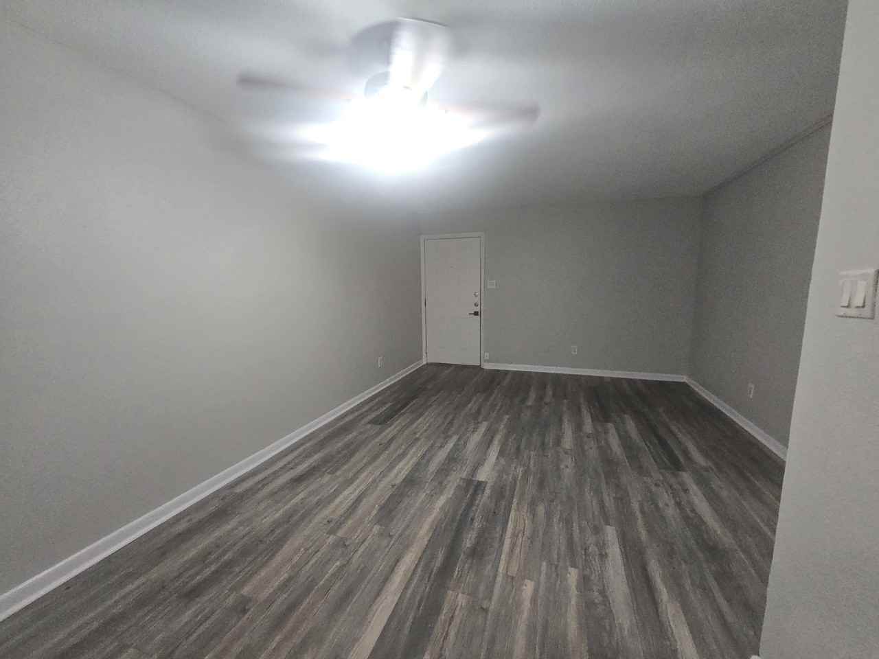 3714 Ave S - Photo 4 of 18