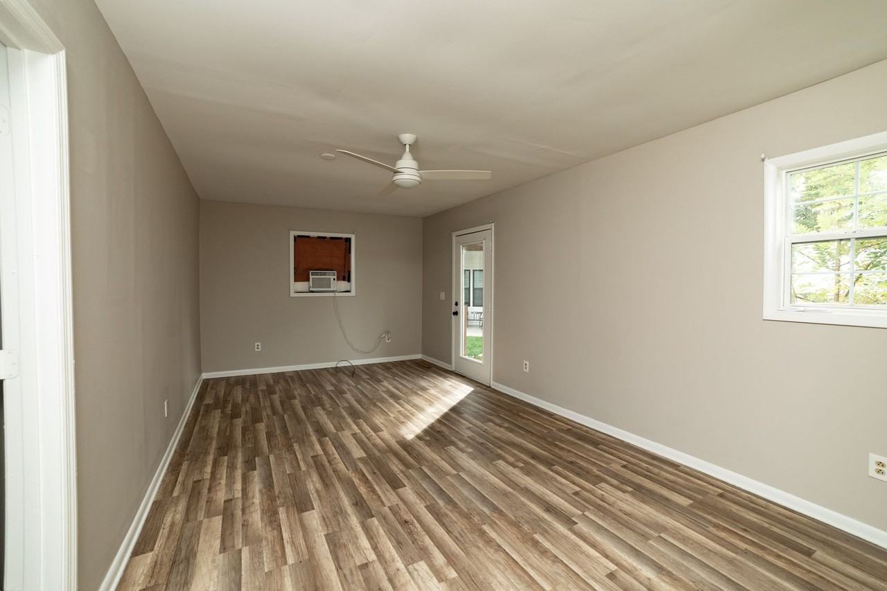 516 Waycross Drive - Photo 5 of 17