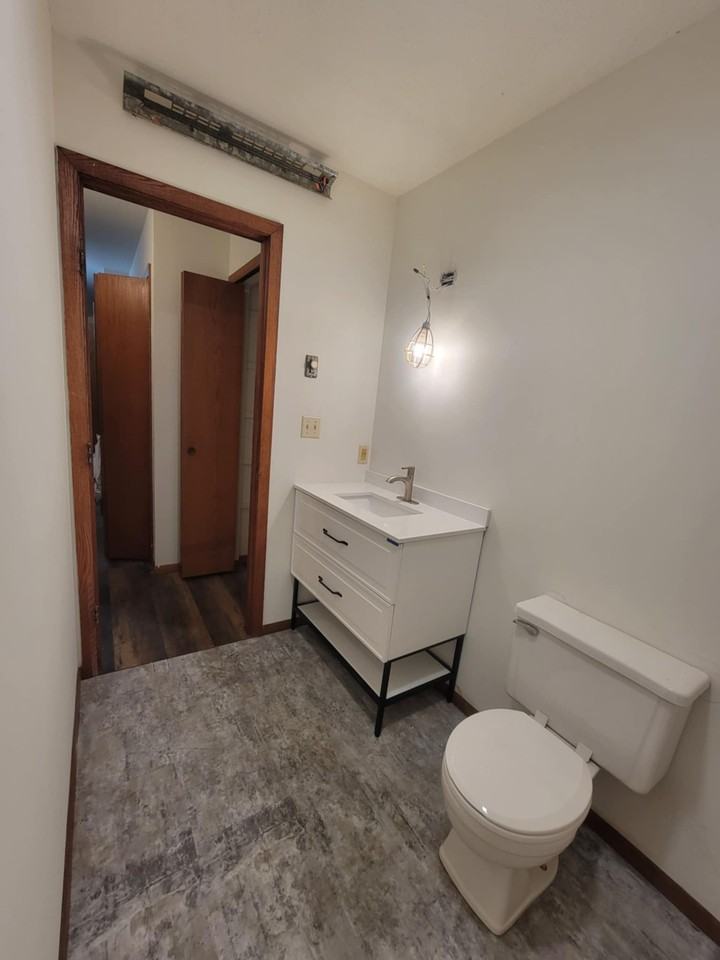 3341 16th Ave S #8 - Photo 3 of 11