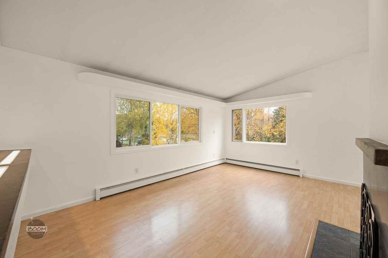 6450 Carlos Ct - Photo 3 of 18