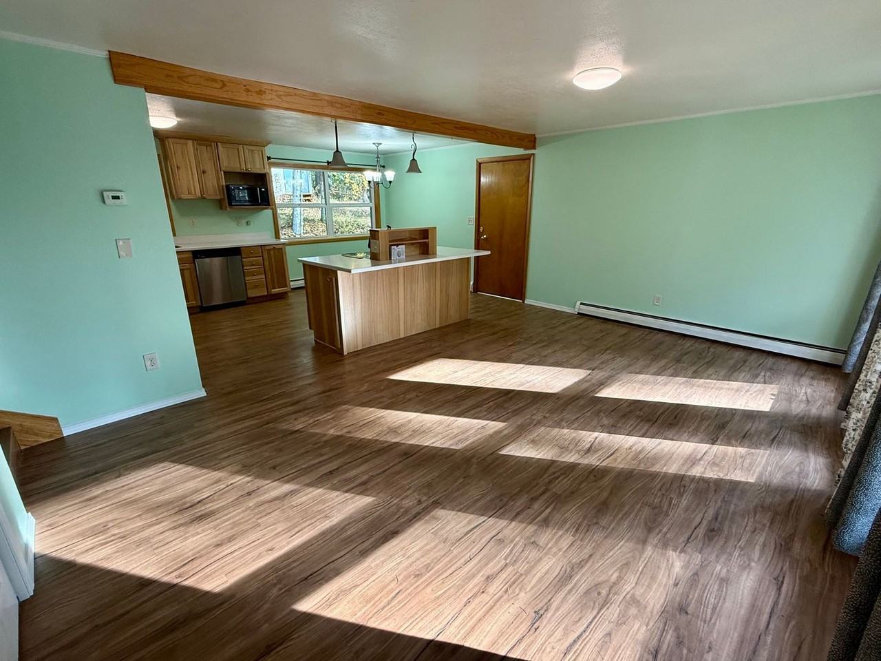 2422 Nugget Loop - Photo 2 of 17