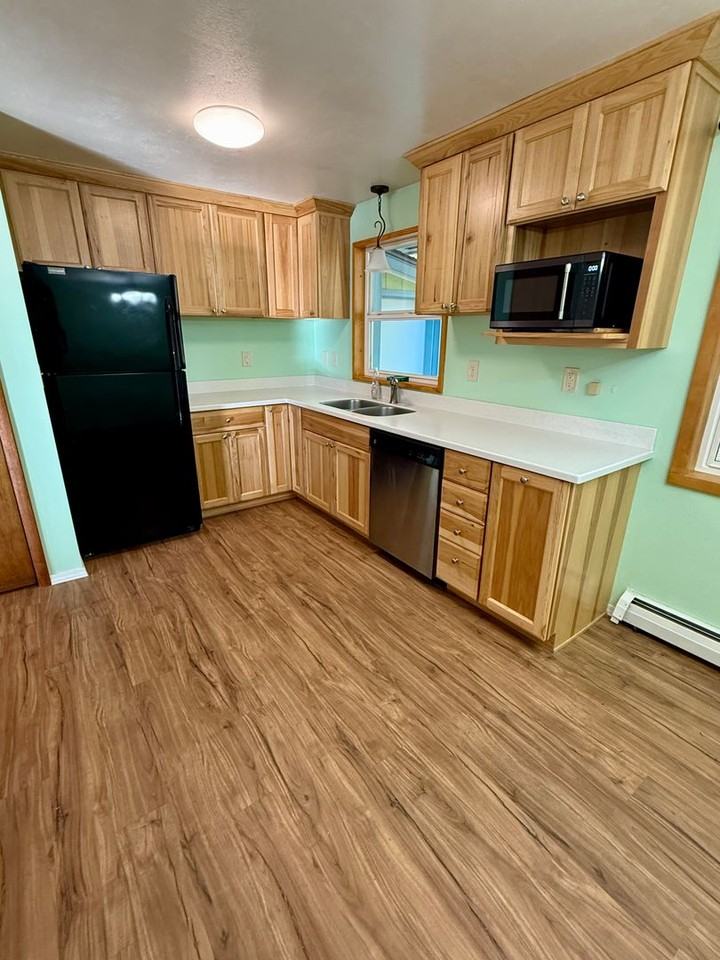 2422 Nugget Loop - Photo 6 of 17