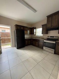 2610 E Eisenhower Ave - Photo 4 of 15