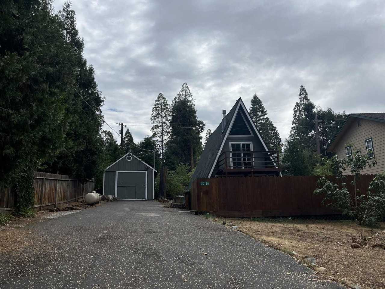 20150 Manzanita St - Photo 2 of 21