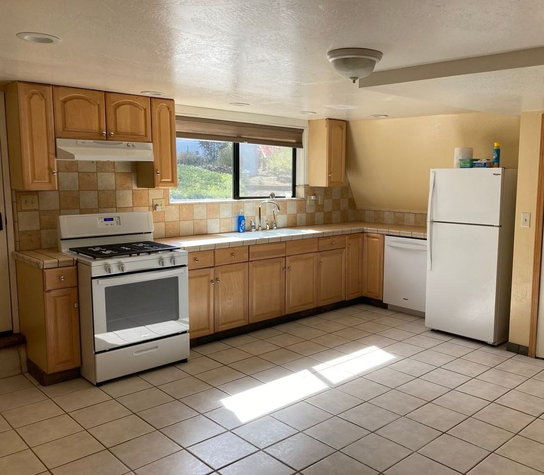 20150 Manzanita St - Photo 6 of 21