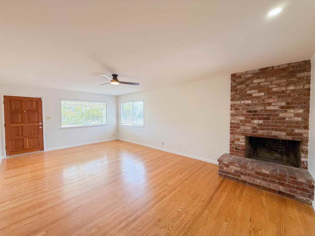 3846 Carmel Way - Photo 3 of 26