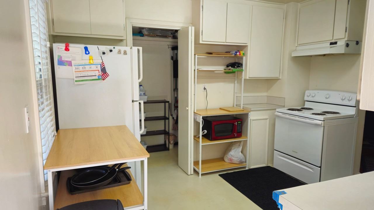 5439 N Pierce Park Ln - Photo 5 of 50