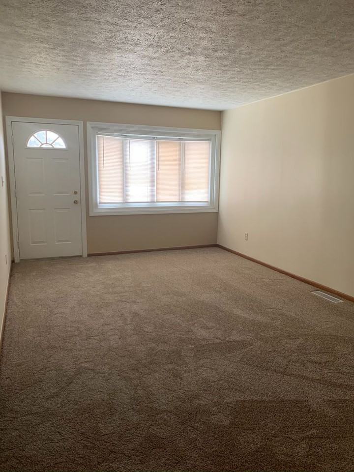 4150 Westmont Dr - Photo 2 of 17