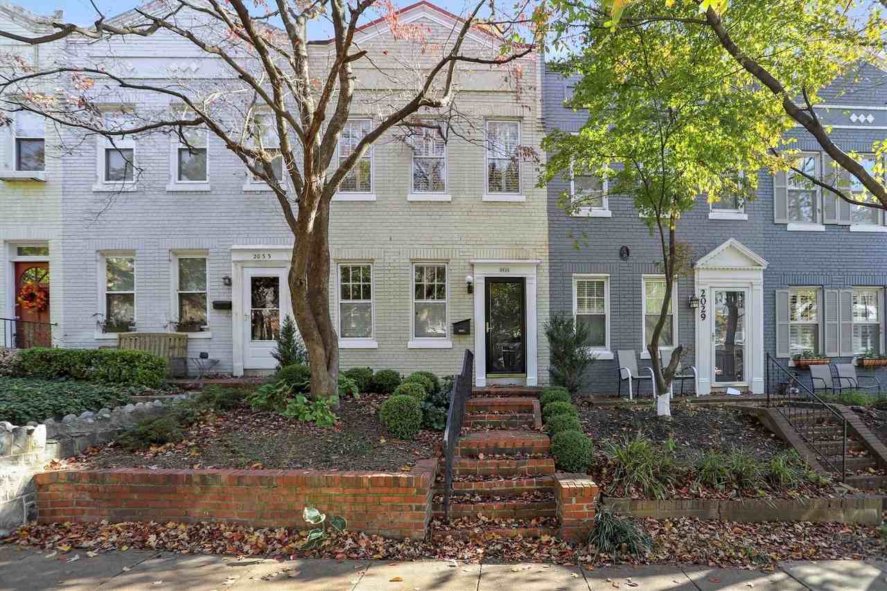 2031 37th St Nw - Photo 3 of 37