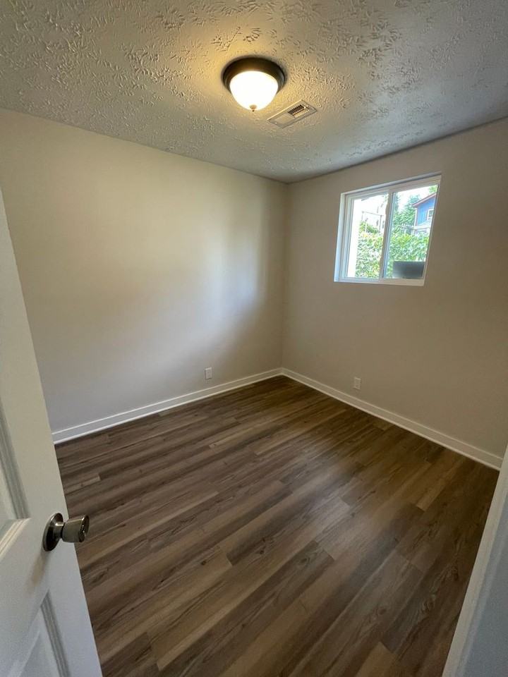 1251 1st Ave S - Photo 5 of 9