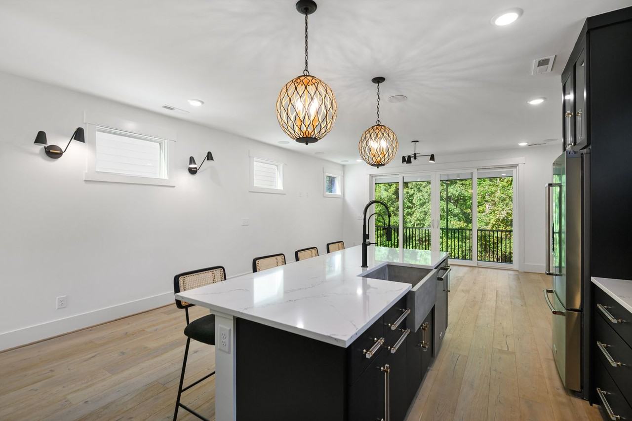 508A Lakeland St - Photo 7 of 32