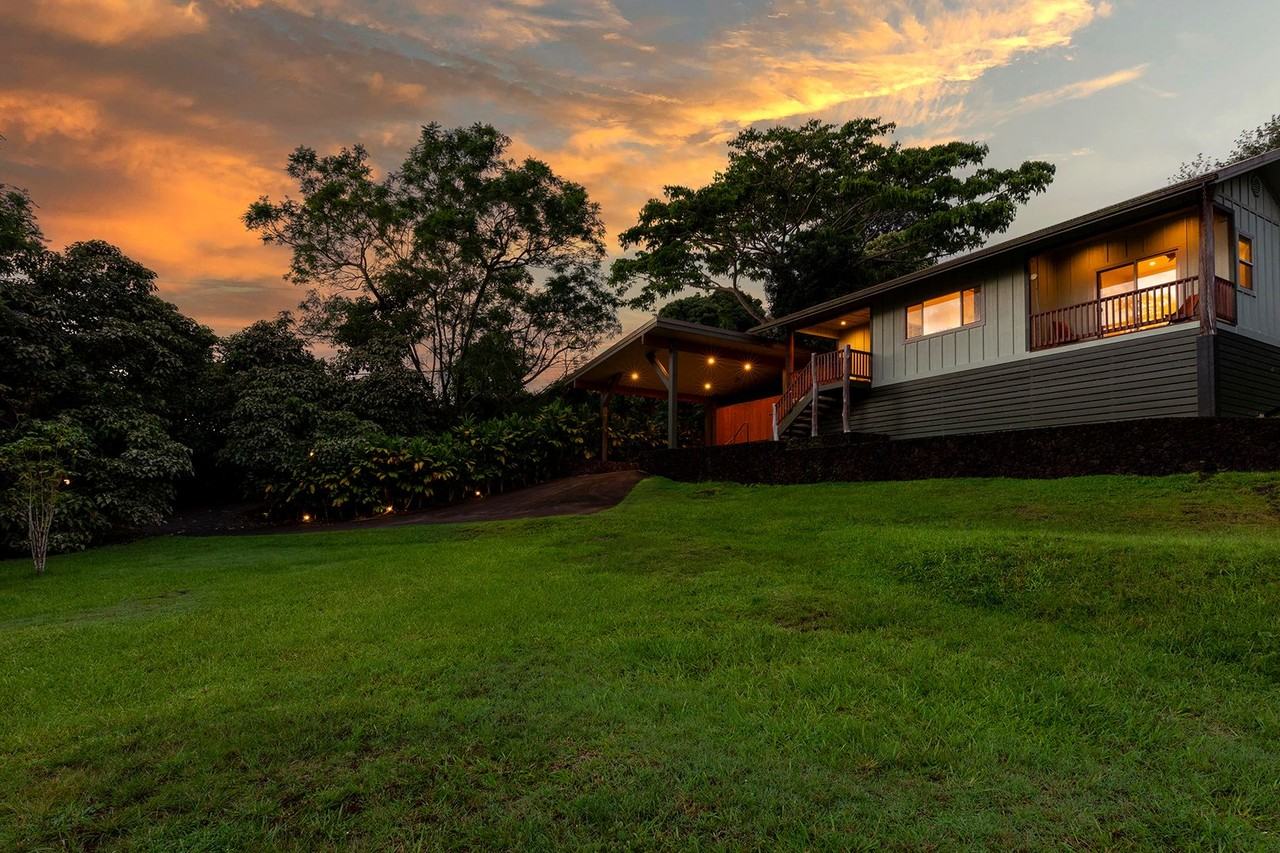 73-1198 73-1198 Hale Pule Road - Photo 2 of 18