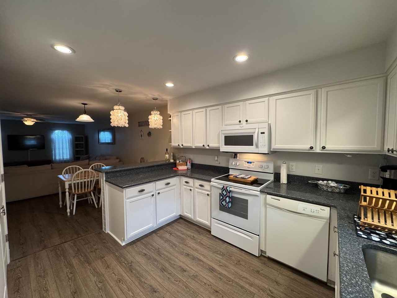 4269 Park Way Ln - Photo 6 of 16