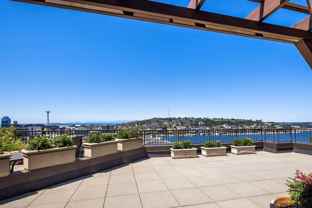 745 Bellevue Ave E - Photo 1 of 1