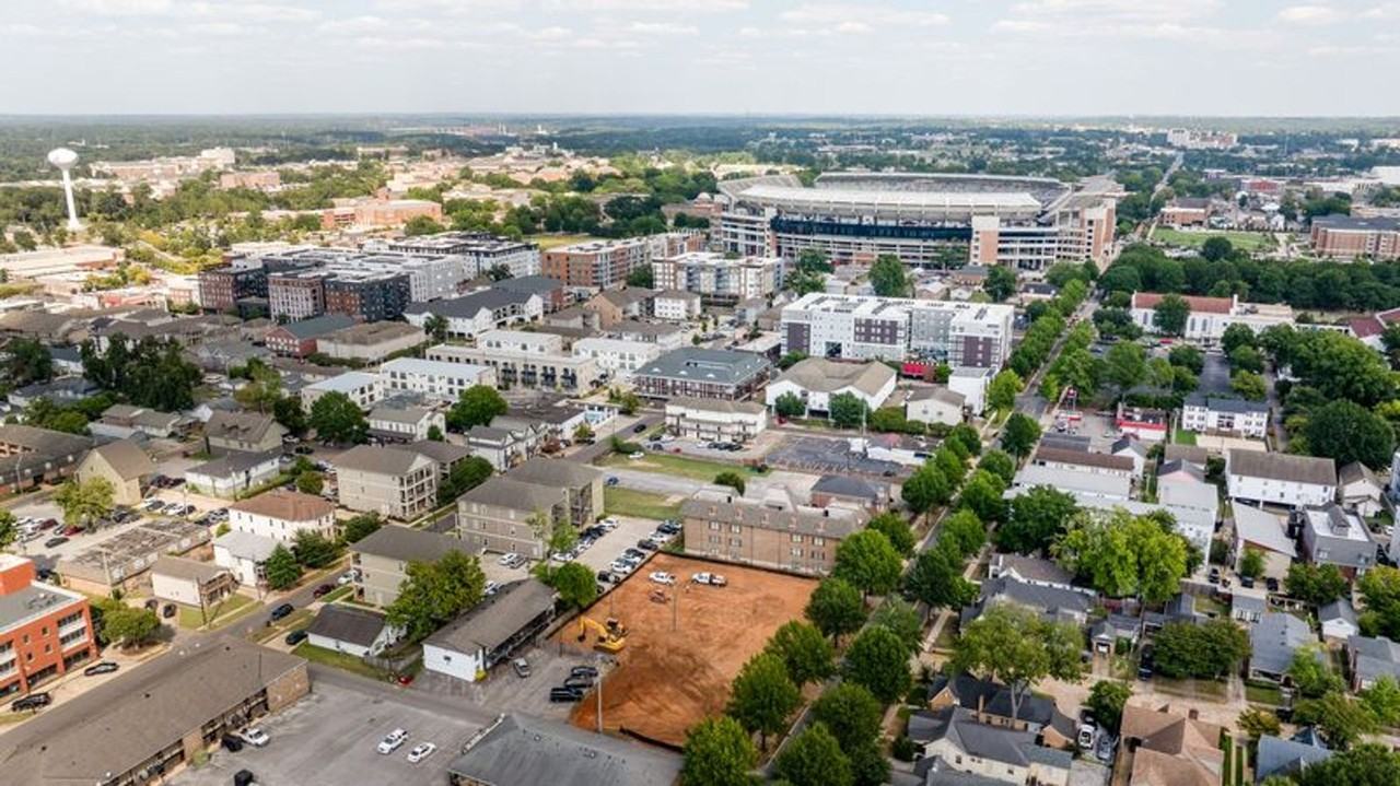 1446 15th Ave - Photo 7 of 17