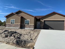 2884 Presley Ave - Photo 1 of 1
