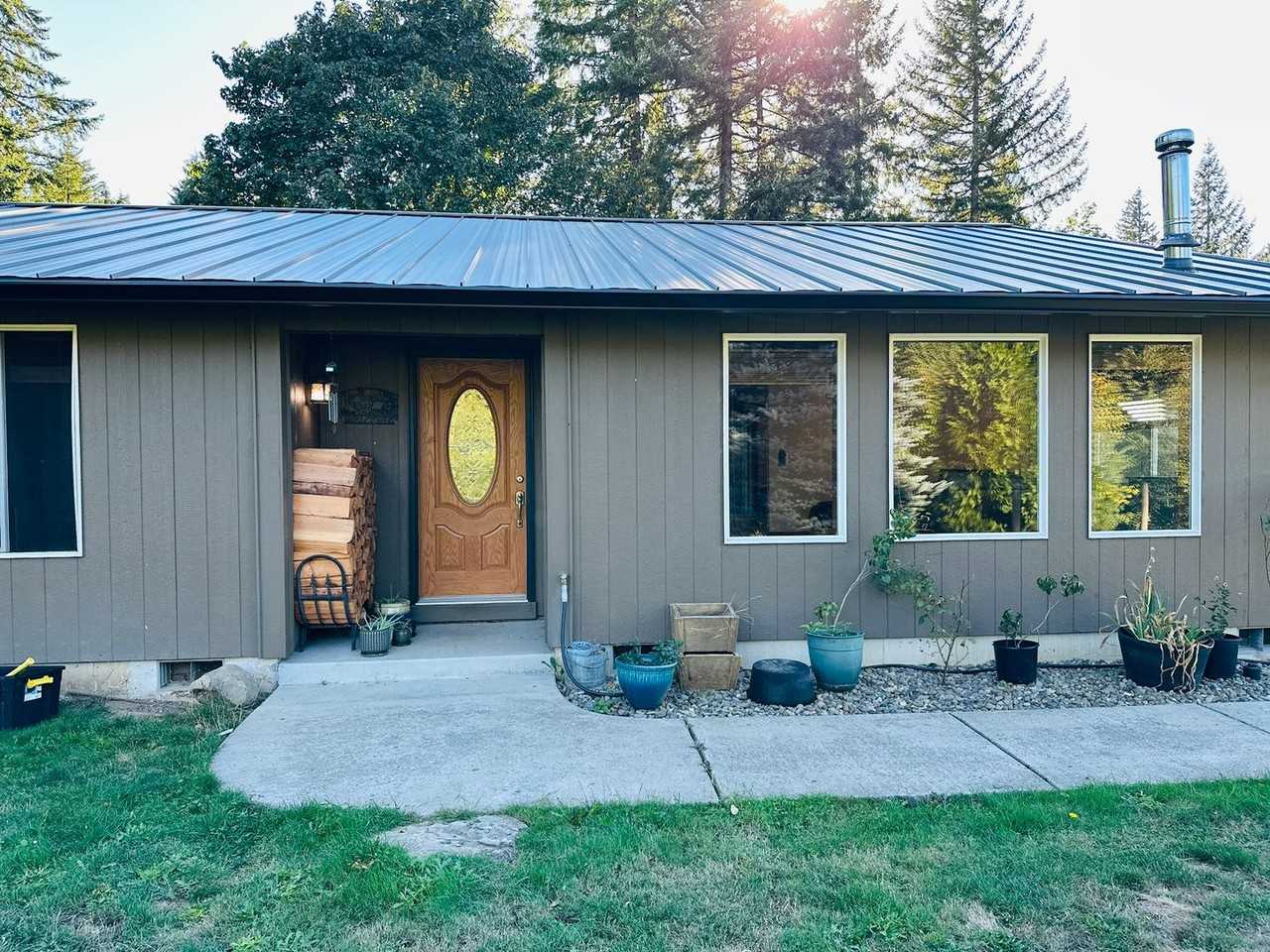 128 Bunting Drive - Photo 2 of 36