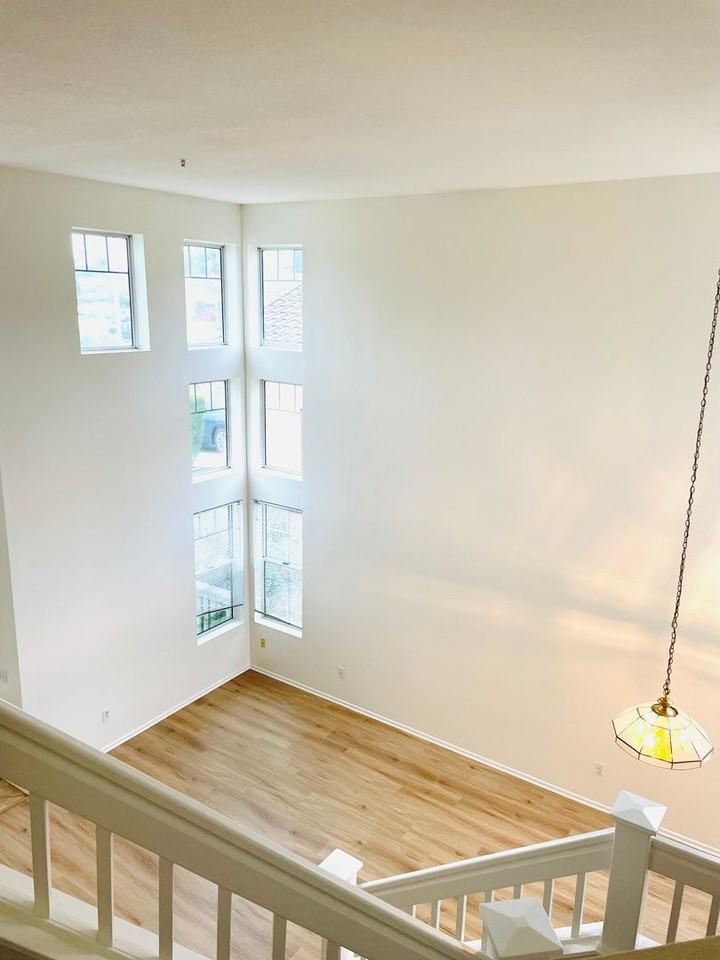 102 Alhambra Avenue - Photo 4 of 30