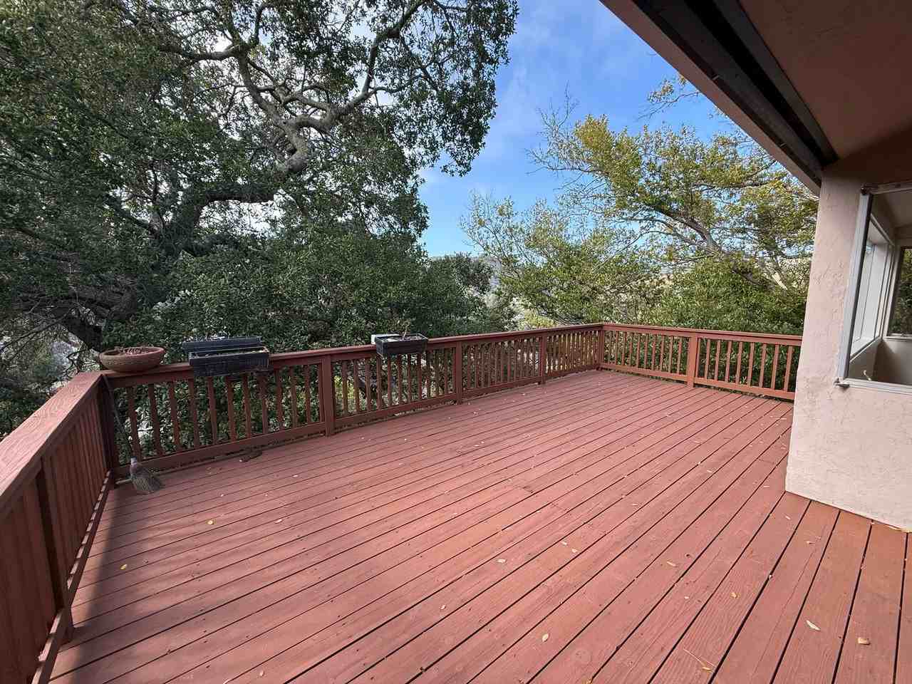 70 Shelley Dr - Photo 2 of 19