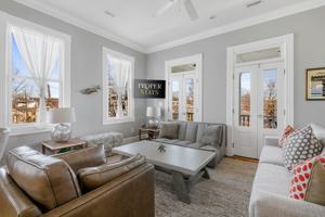 featured image of 703 King St #B