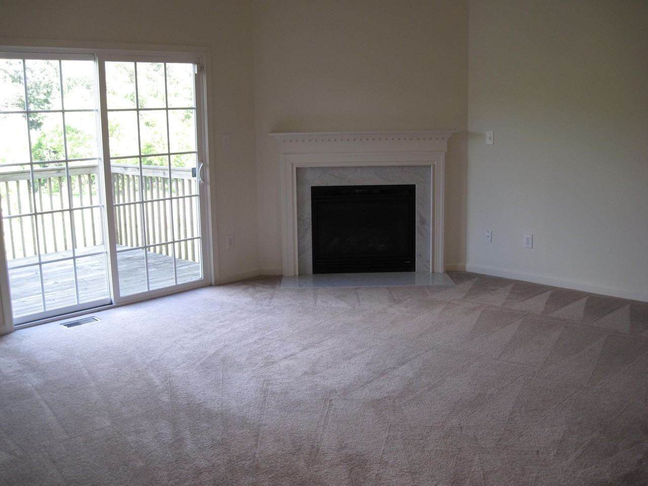 125 Pumpkin Patch Lane - Photo 4 of 17