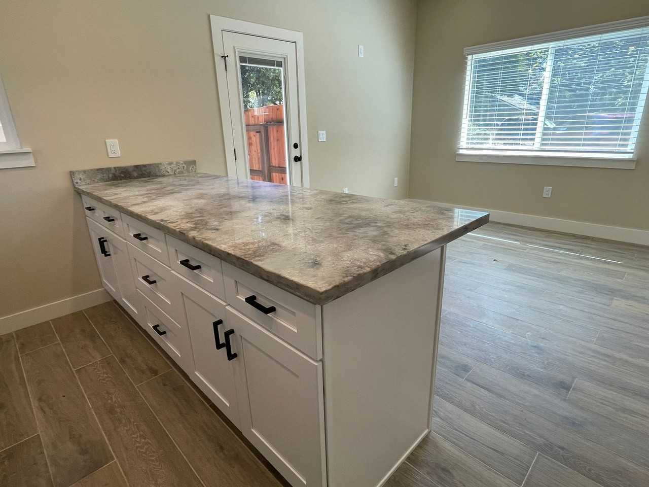 501 Gravenstein Highway North - Photo 7 of 24