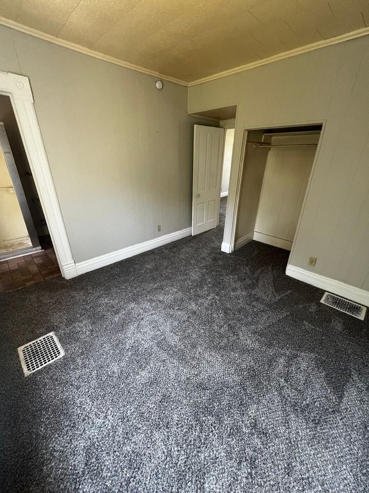 1420 West 37th Avenue - Photo 5 of 5