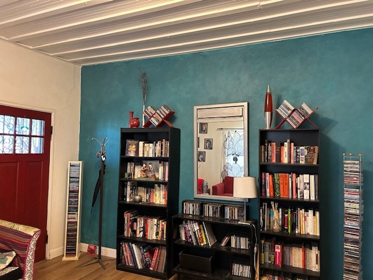 1036 South 4th Avenue - Photo 2 of 23