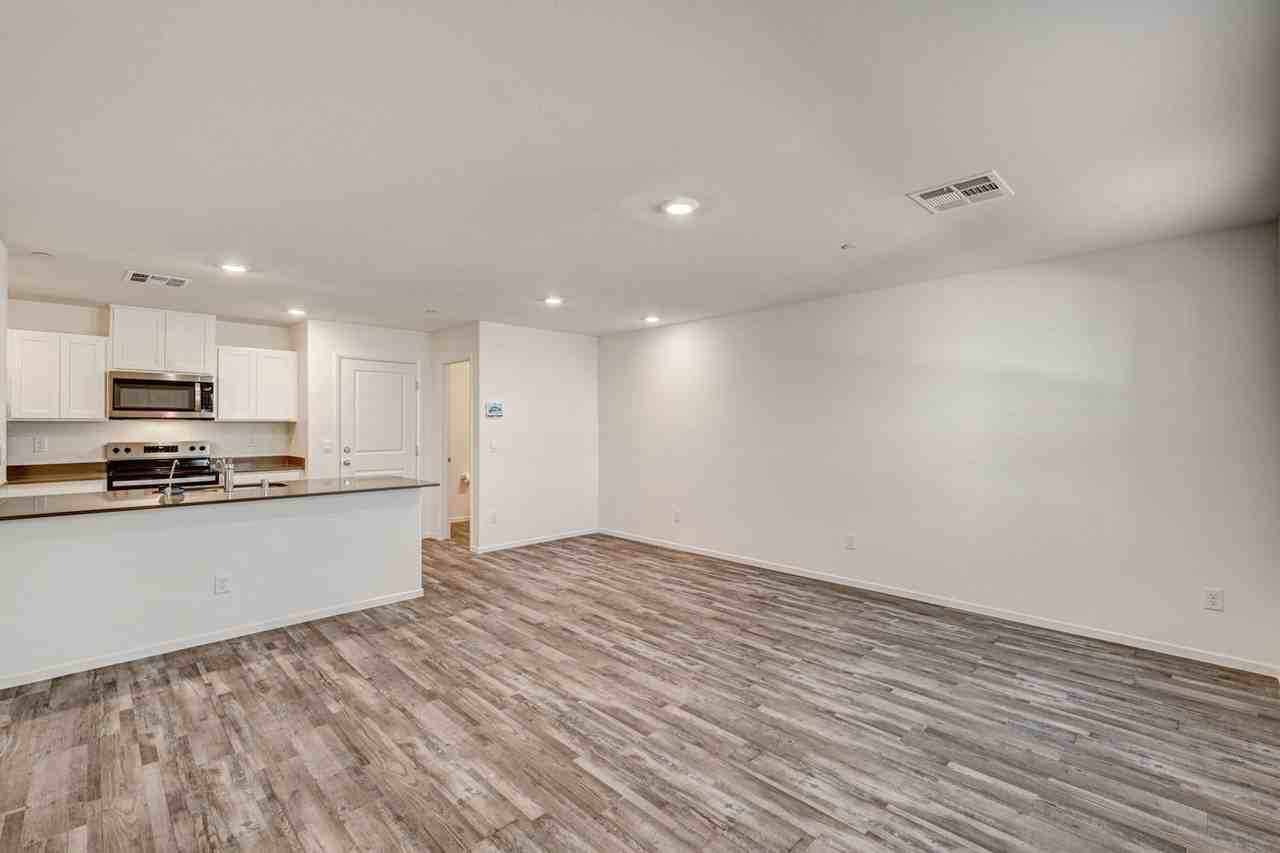 7379 Raimee Brook St - Photo 3 of 40